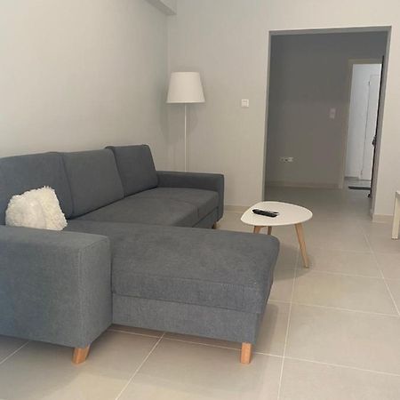 Modern Living In Markopoulo Center Markópoulon Esterno foto