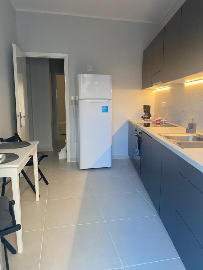 Modern Living In Markopoulo Center Markópoulon Esterno foto